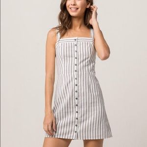 Tilly’s Ivy & Main Blue & White striped dress